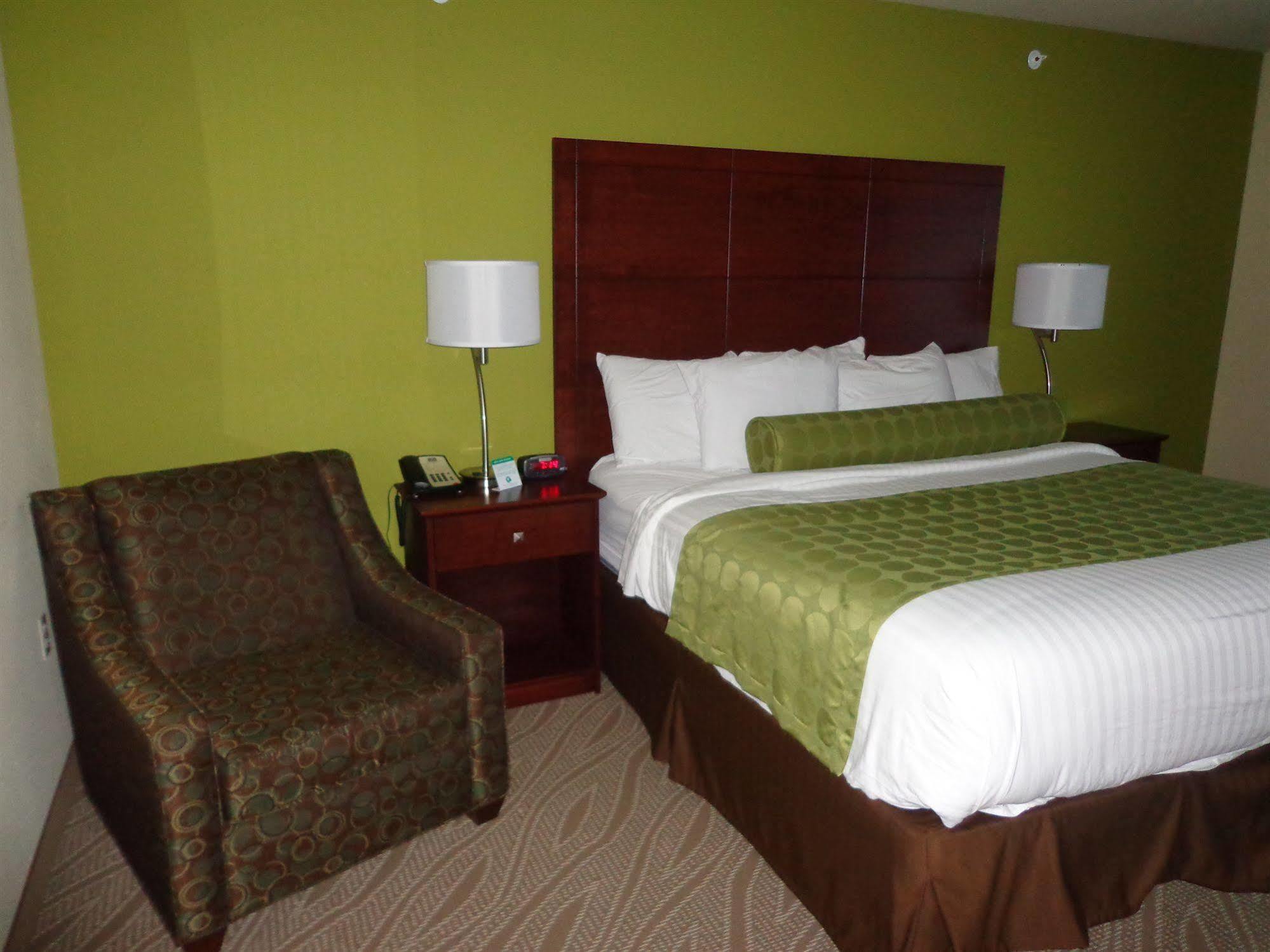 Cobblestone Inn & Suites - Marquette Luaran gambar